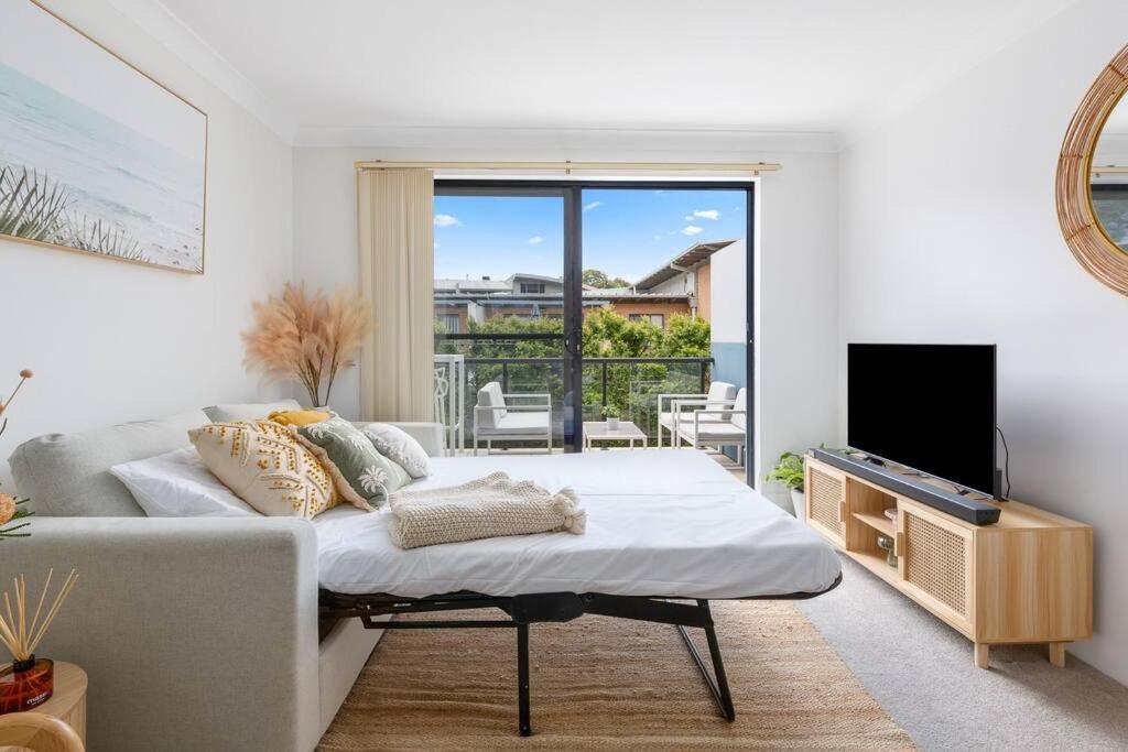 Apartment Chic Brookvale Unit-big Balcony! Sydney